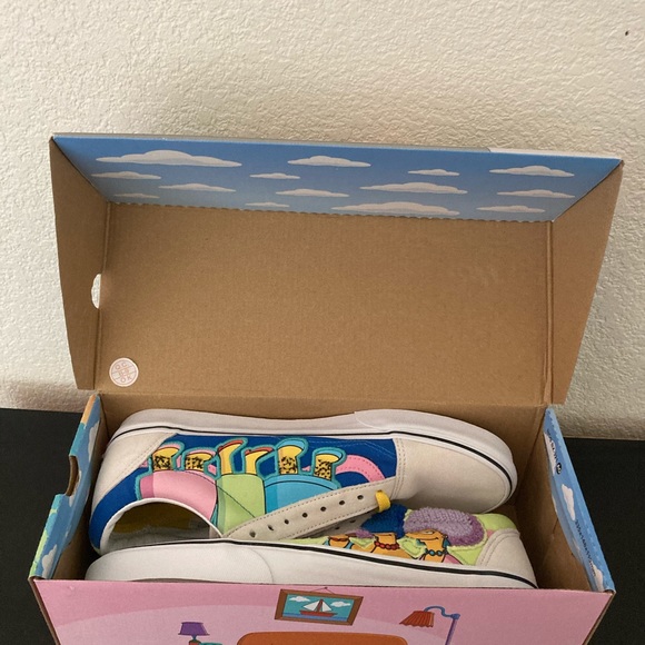 Host Pick New The Simpsons Vans Bouviers Sisters Men’s SZ 11 VN0A4VB521M Sneaker - Picture 4 of 15